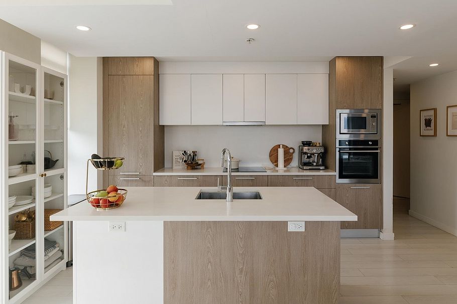 305 285 E 10th Avenue Vancouver, BC - 5