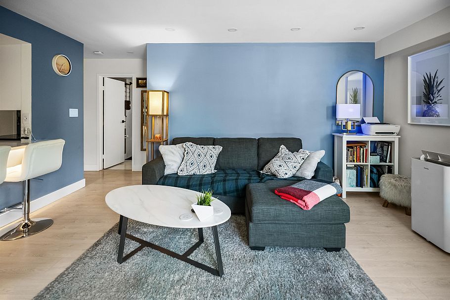 101 2121 W 6th Avenue Vancouver, BC - 12