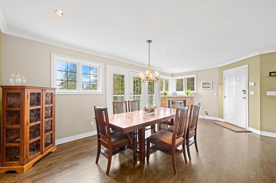 4622 Cove Cliff Road North Vancouver, BC - 12