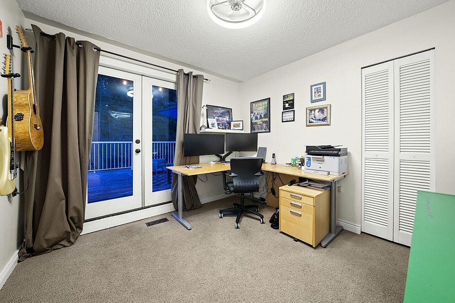 2569 Hyannis Point North Vancouver, BC - 21