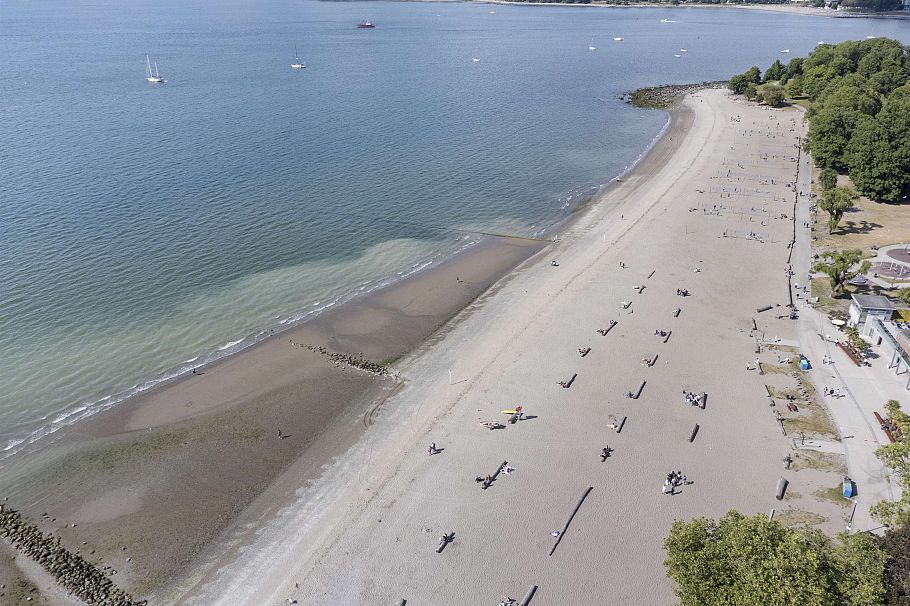 101 2121 W 6th Avenue Vancouver, BC - 36