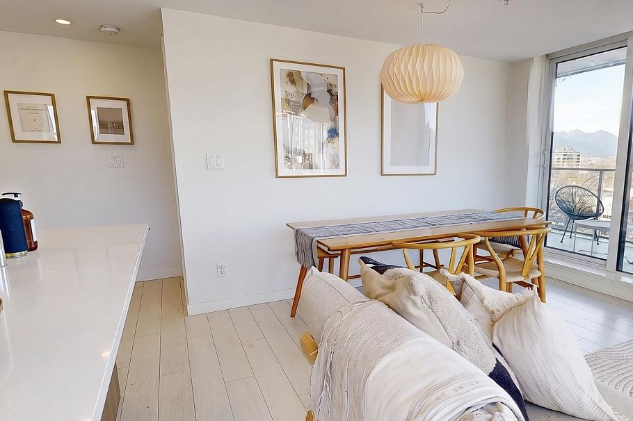 305 285 E 10th Avenue Vancouver, BC - 24