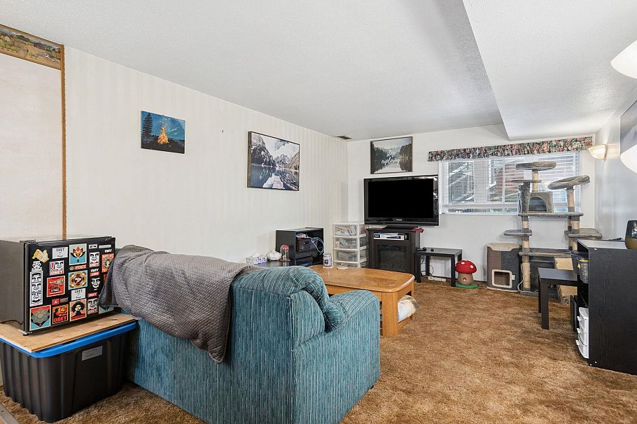 1861 E Kent Avenue North Avenue Vancouver, BC - 21