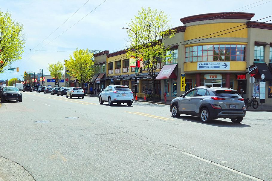 1745 Graveley Street Vancouver, BC - 36