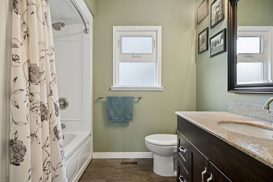 1861 E Kent Avenue North Avenue Vancouver, BC - 14