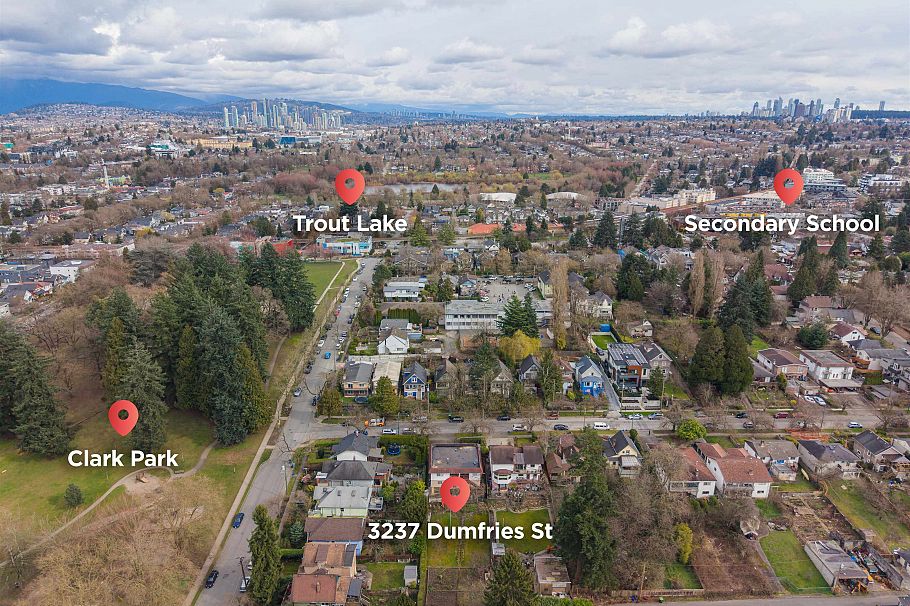 3237 Dumfries Street Vancouver, BC - 5