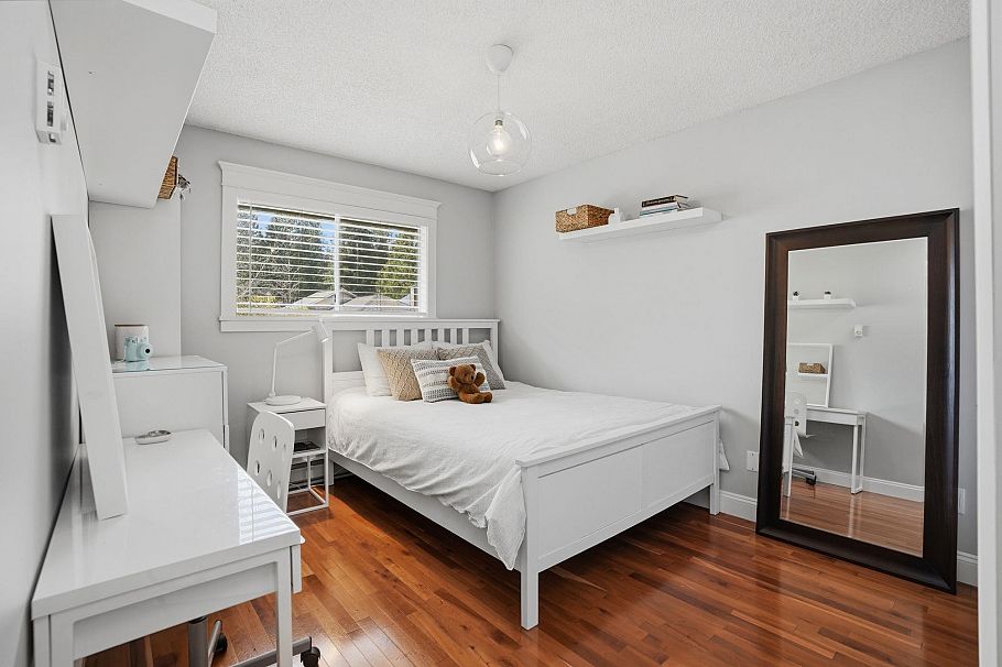 1491 Norton Court North Vancouver, BC - 21