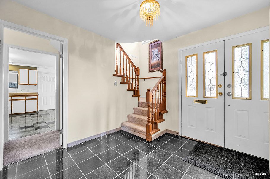 3088 School Avenue Vancouver, BC - 25