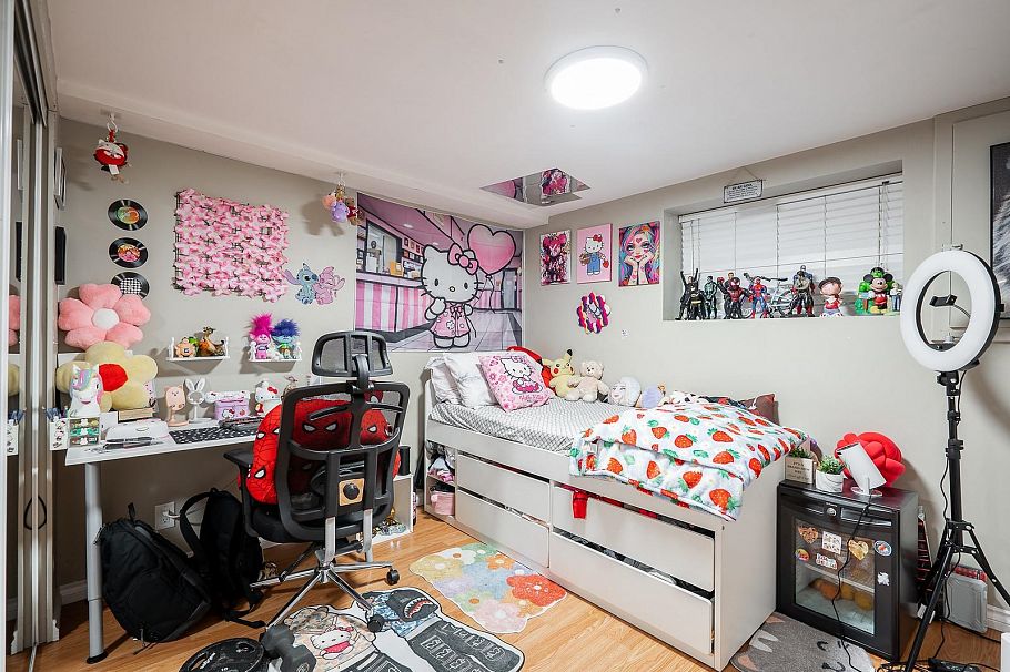 1440 Mountain Highway North Vancouver, BC - 28