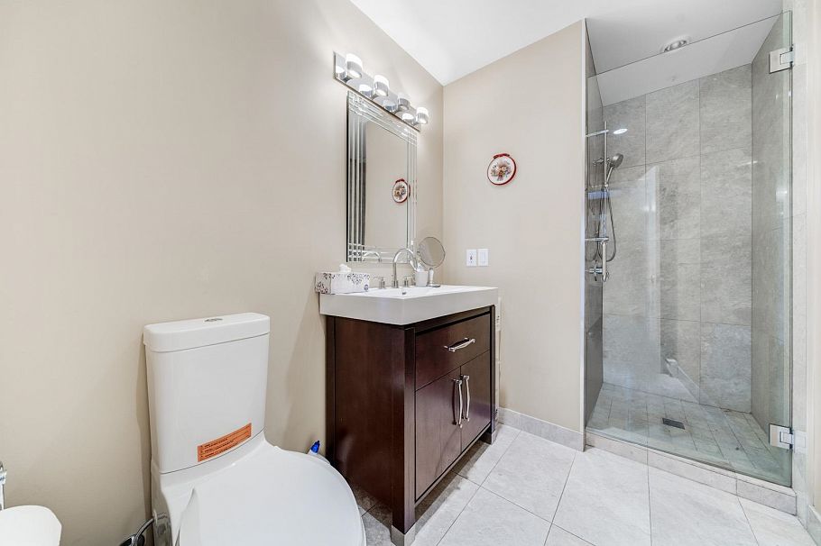 1000 1788 W 13th Avenue Vancouver, BC - 22