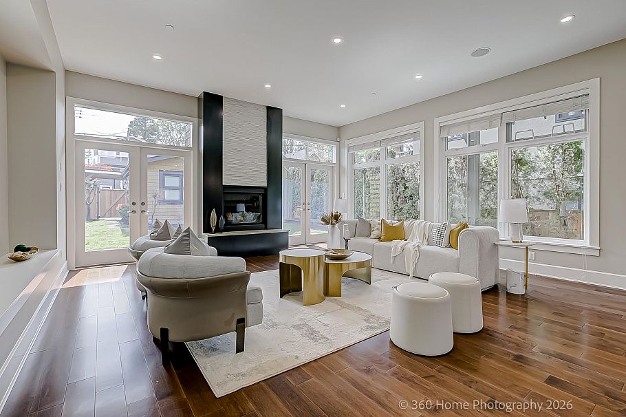 3820 W 21st Avenue Vancouver, BC - 4