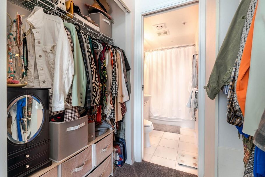 401 138 E Esplanade North Vancouver, BC - 13