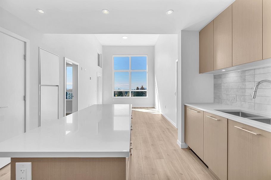 605 110 E 17TH STREET, North Vancouver BC V7L 0K4 North Vancouver, BC - 5