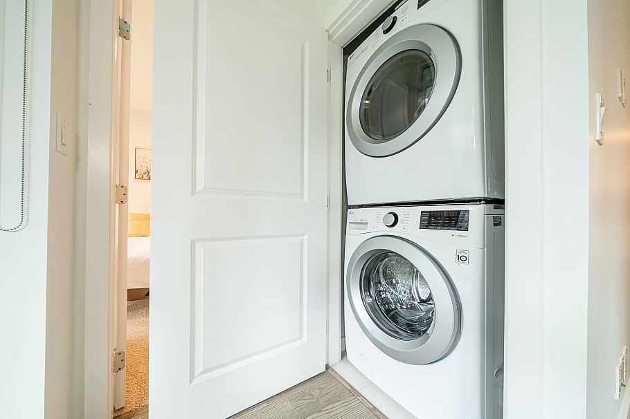 201 3533 Ross Drive Vancouver, BC - 28