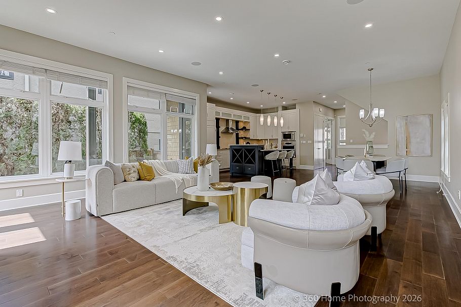 3820 W 21st Avenue Vancouver, BC - 3