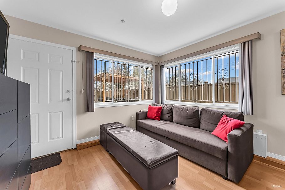 2808 Horley Street Vancouver, BC - 22