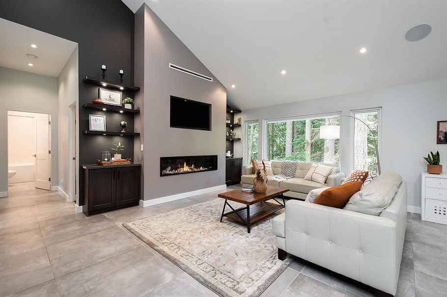 2551 Hyannis Point North Vancouver, BC - 9