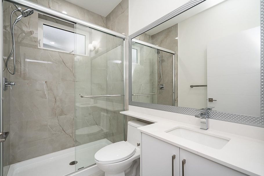 3435 Franklin Street Vancouver, BC - 24