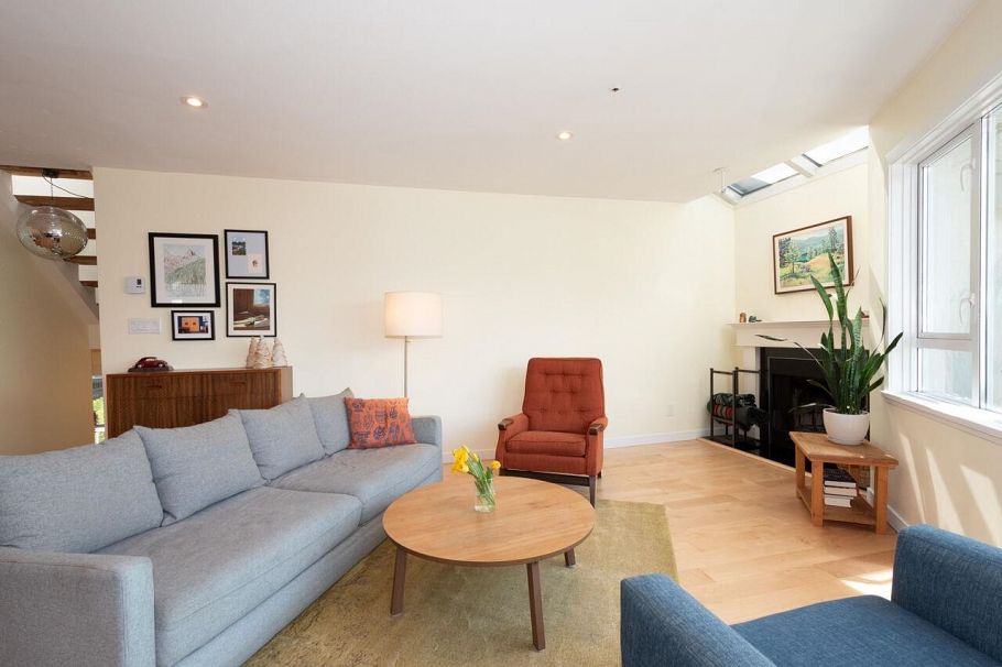 303 2215 Mcgill Street Vancouver, BC - 7