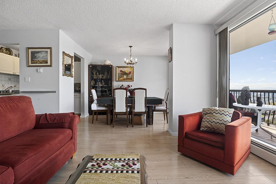 1105 701 W Victoria Park North Vancouver, BC - 7