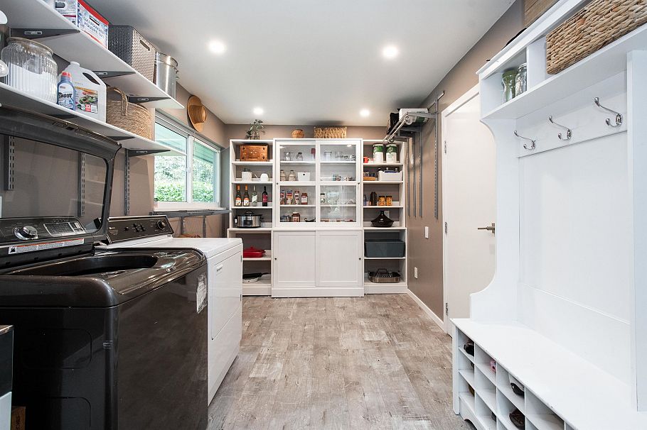 2551 Hyannis Point North Vancouver, BC - 33