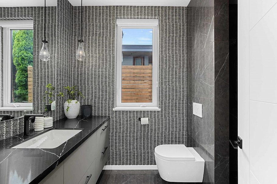 976 Melbourne Avenue North Vancouver, BC - 13