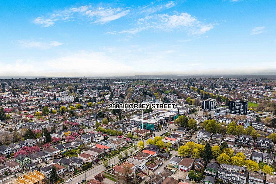 2808 Horley Street Vancouver, BC - 39