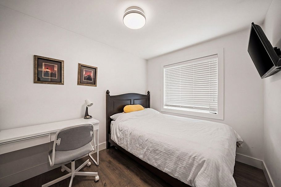 3128 Graveley Street Vancouver, BC - 26