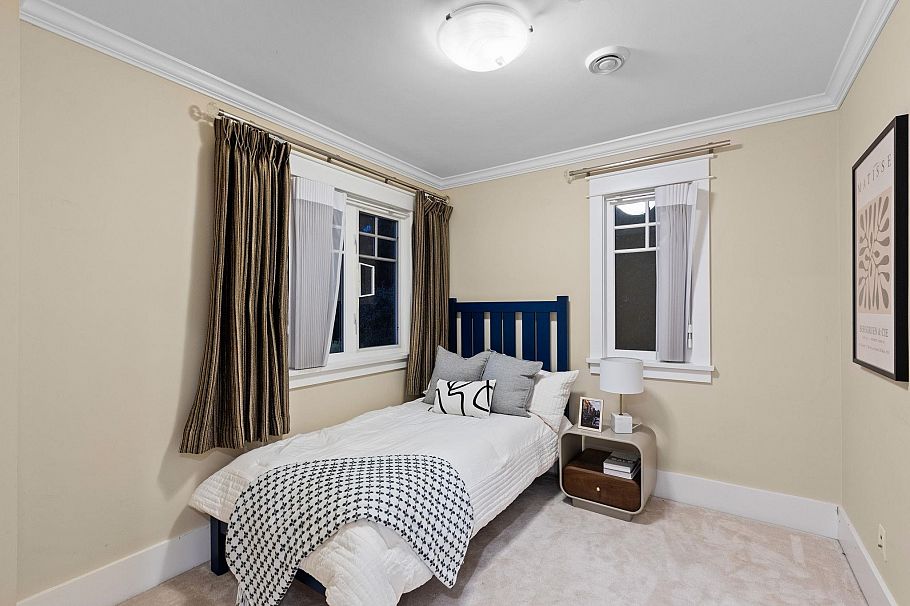 3895 W 23rd Avenue Vancouver, BC - 21