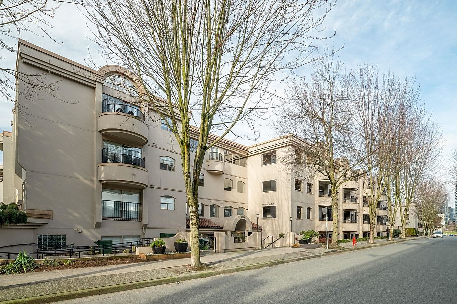 311 1869 Spyglass Place Vancouver, BC - 17