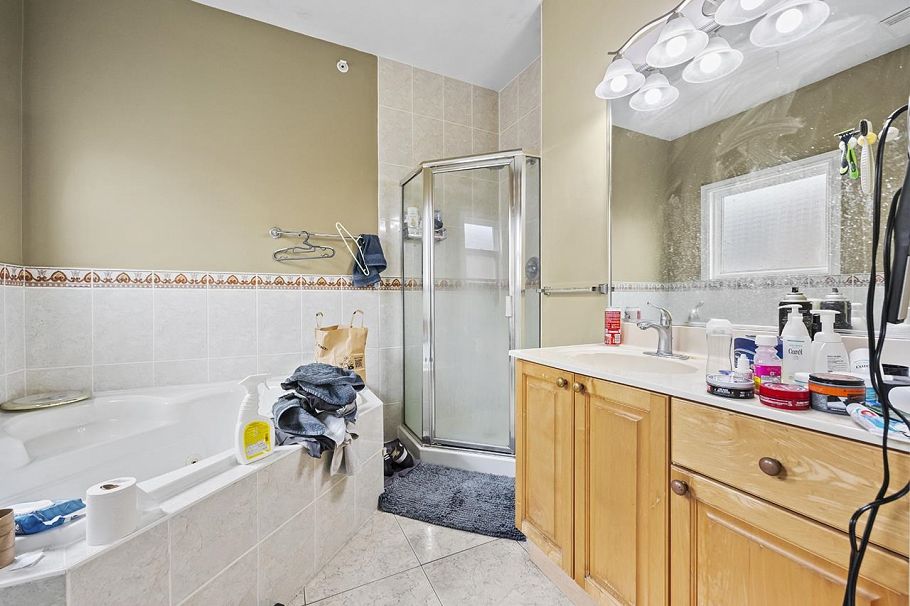 5892 Tyne Street Vancouver, BC - 24