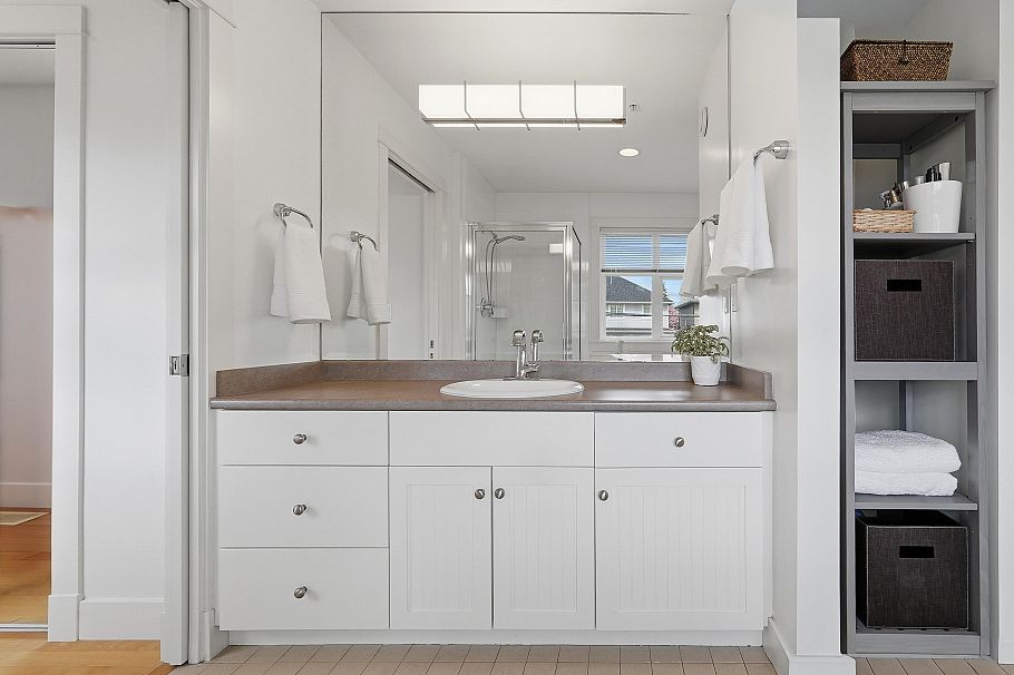 2761 E 53rd Avenue Vancouver, BC - 22