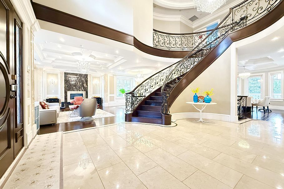 6011 Churchill Street Vancouver, BC - 7