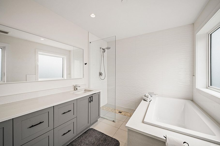 3128 Graveley Street Vancouver, BC - 15