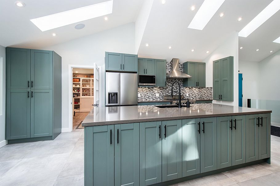 2551 Hyannis Point North Vancouver, BC - 14