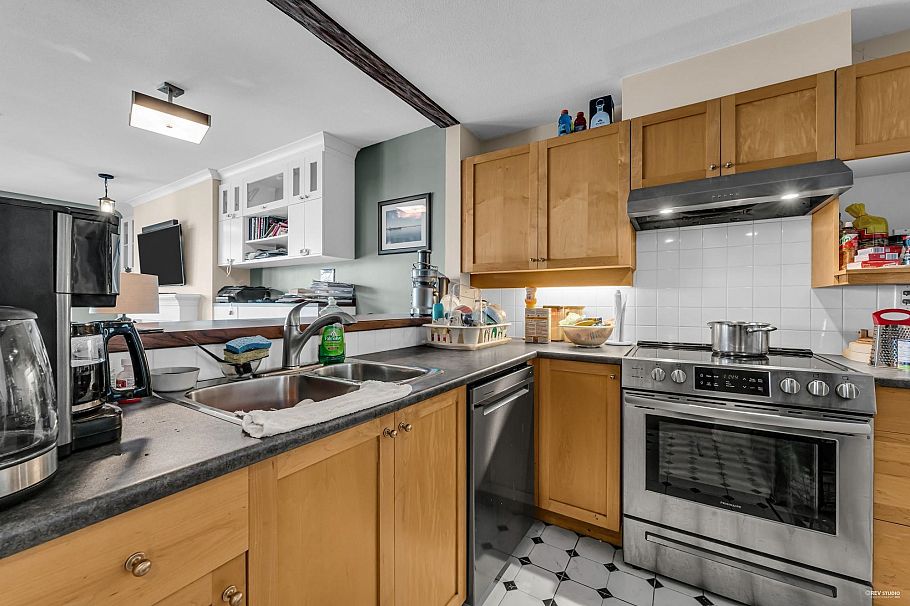 208 2020 E Kent Avenue South Vancouver, BC - 14