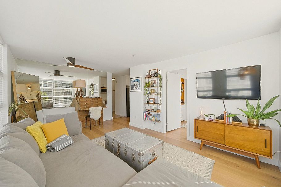 309 418 E Broadway Vancouver, BC - 7