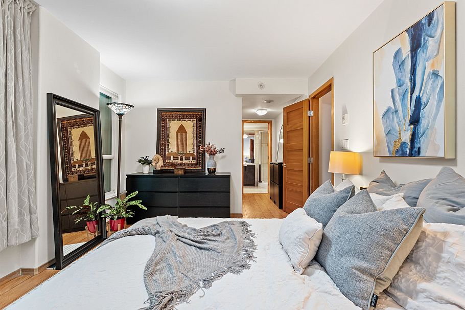 306 1328 W Pender Street Vancouver, BC - 16