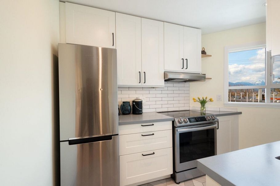 303 2215 Mcgill Street Vancouver, BC - 17