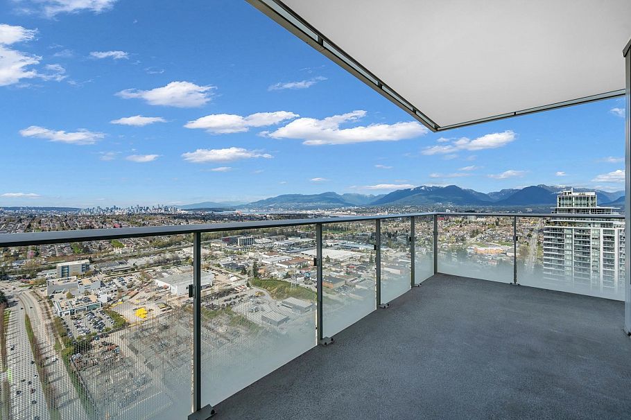 4910 2108 Gilmore Avenue Burnaby, BC - 4