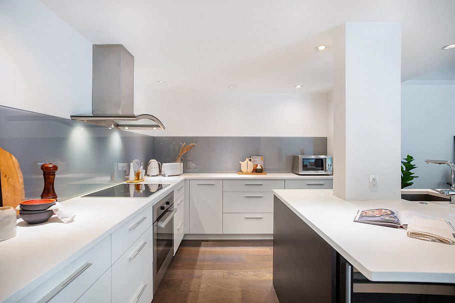 316 4900 Cartier Street Vancouver, BC - 9