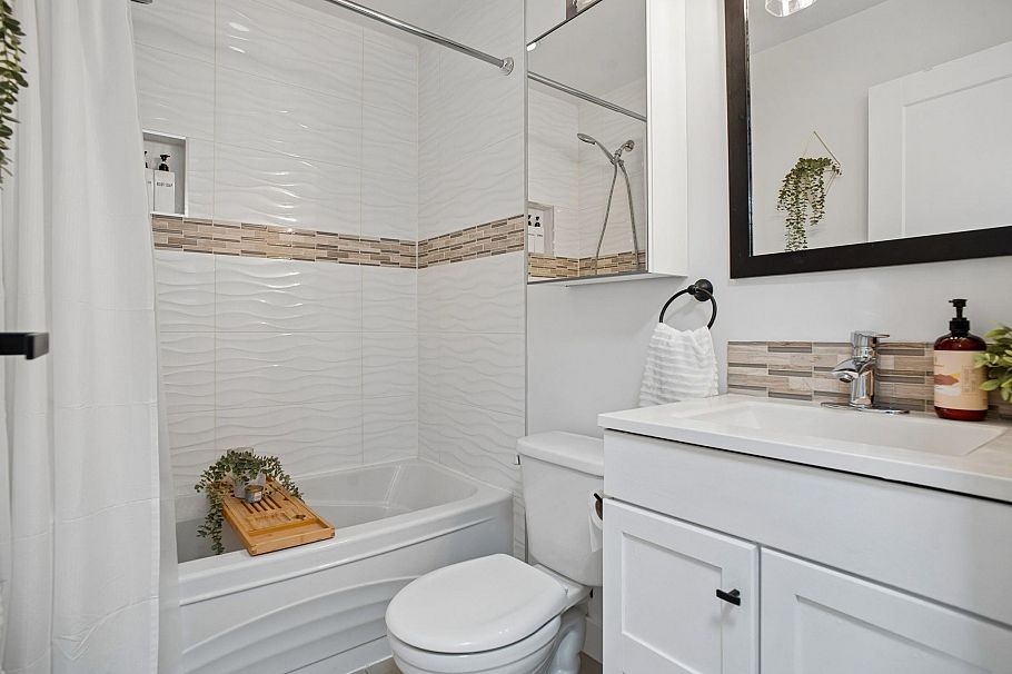 1 1255 E 15th Avenue Vancouver, BC - 23