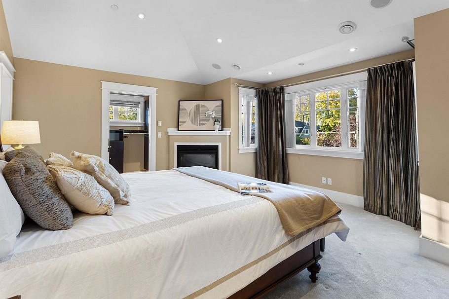 3895 W 23rd Avenue Vancouver, BC - 20