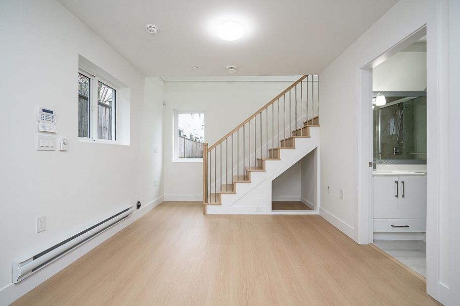 3435 Franklin Street Vancouver, BC - 34