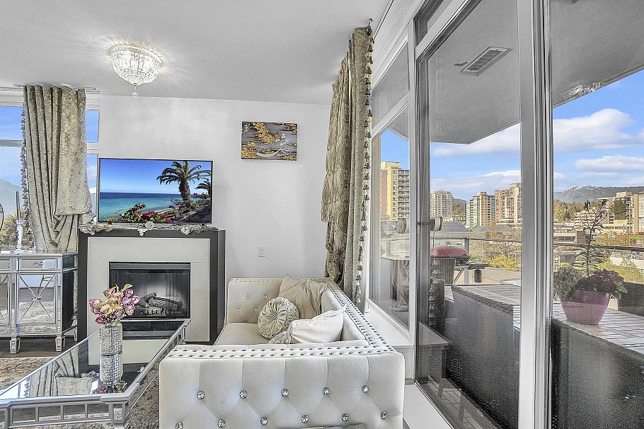 802 158 W 13th Street North Vancouver, BC - 11