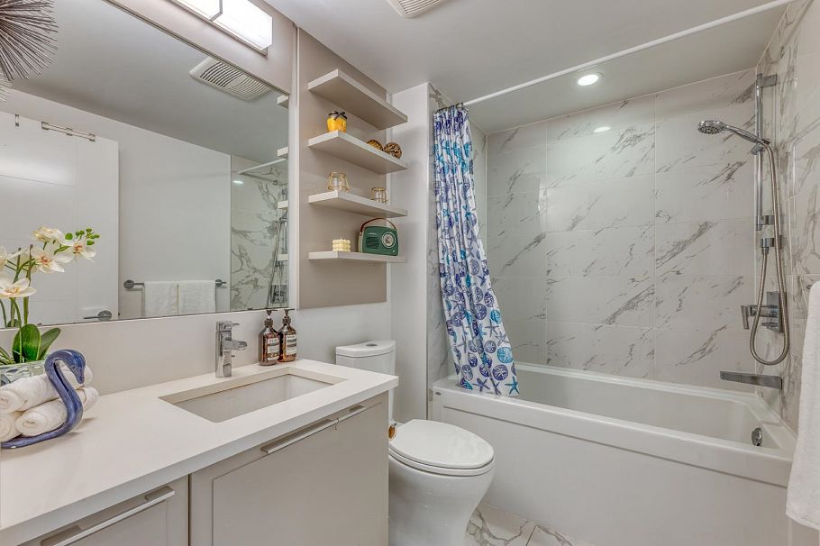 324 7828 Granville Street Vancouver, BC - 15