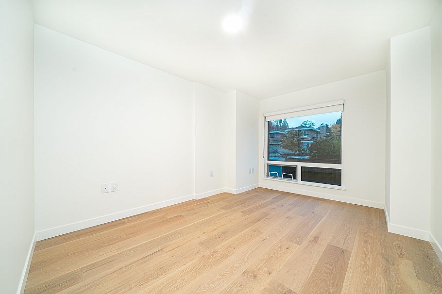 107 5212 Cambie Street Vancouver, BC - 4