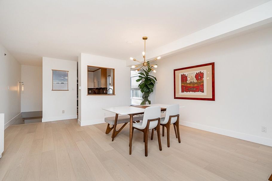 2240 York Avenue Vancouver, BC - 11