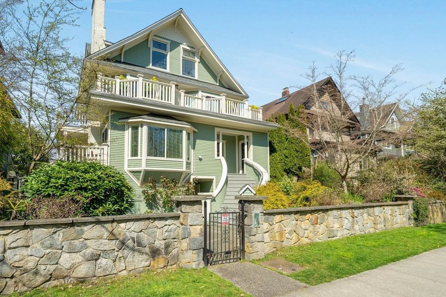 6 335 W 13th Avenue Vancouver, BC - 1