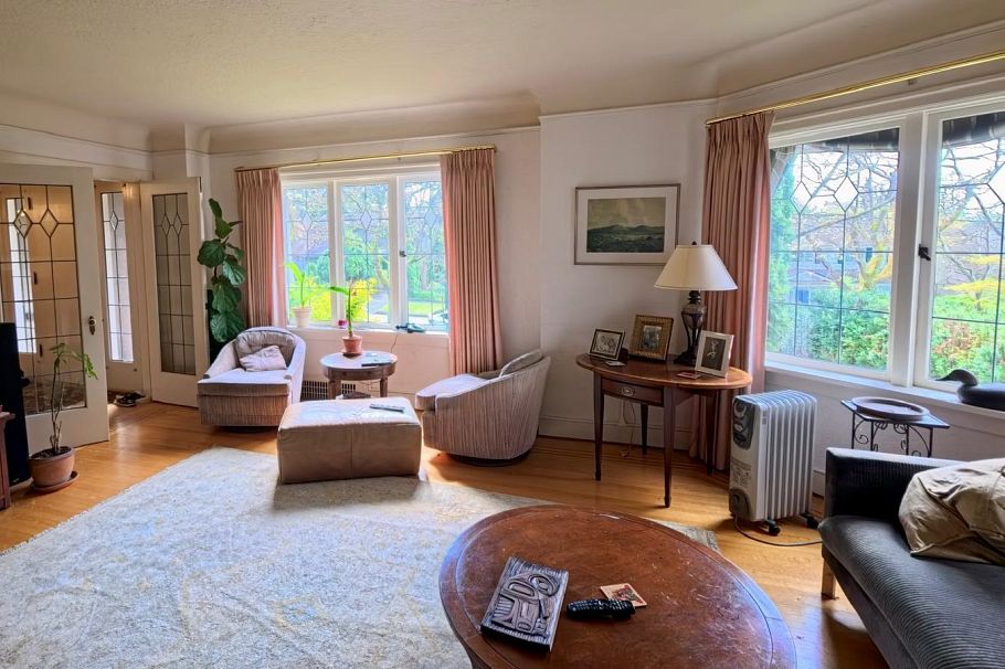 3425 W 33rd Avenue Vancouver, BC - 6